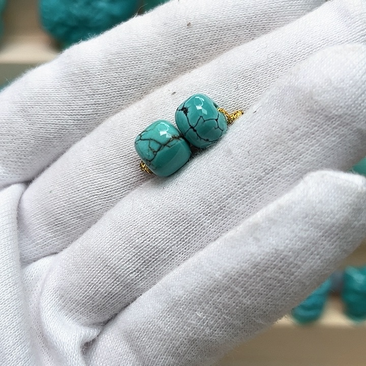 绿松石珠宝未镶嵌