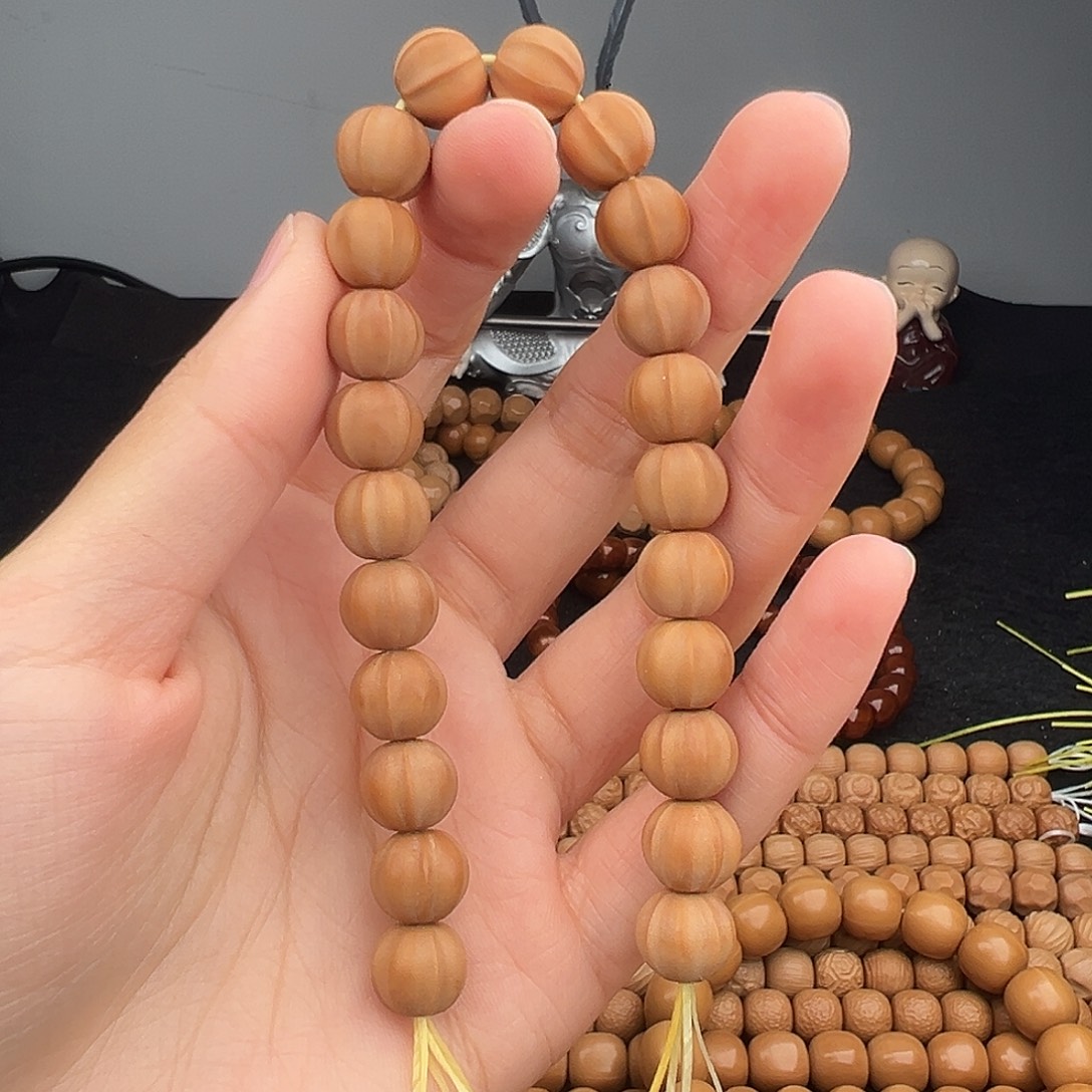 猴头核桃手串微瑕鲨鱼鳍