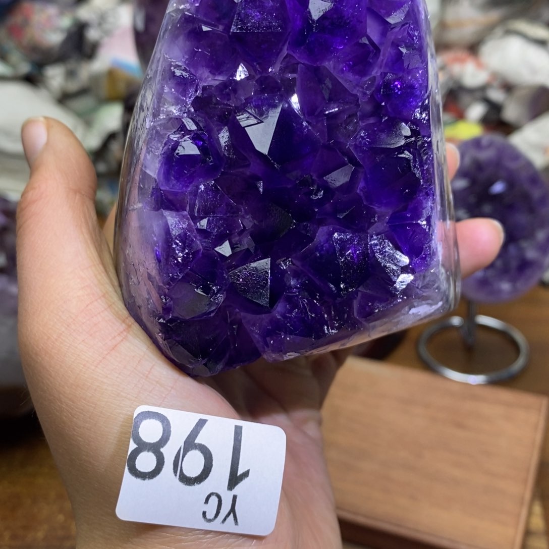 水晶大型摆件（非配饰）未镶嵌