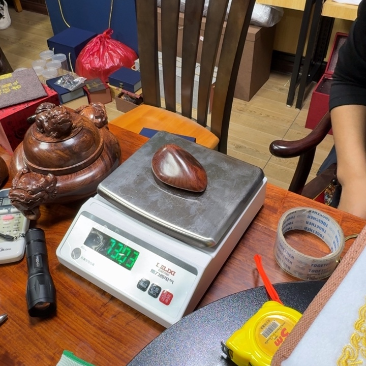 黄花梨/降香黄檀摆件