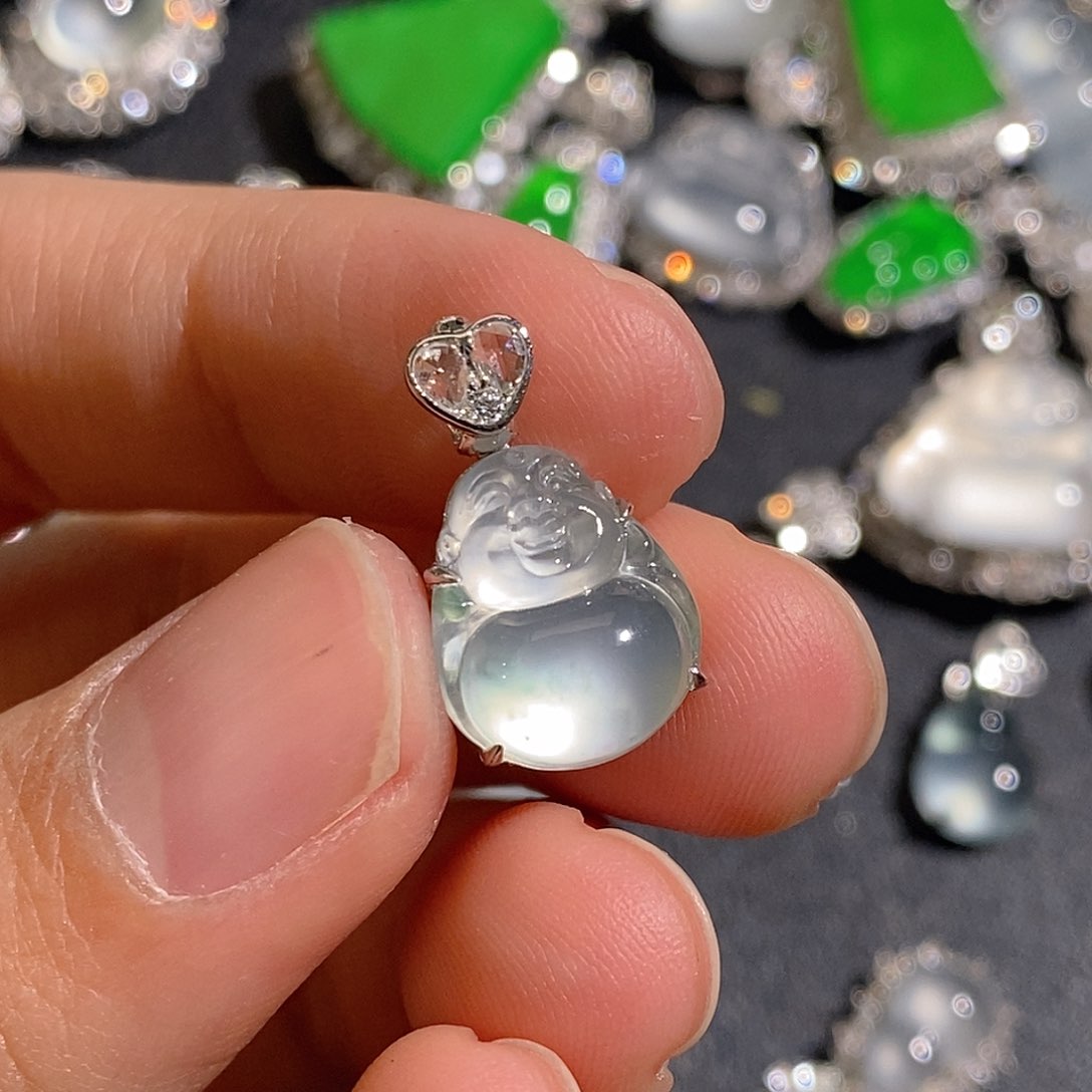 翡翠颈饰18K金镶嵌天然缅甸A货翡翠