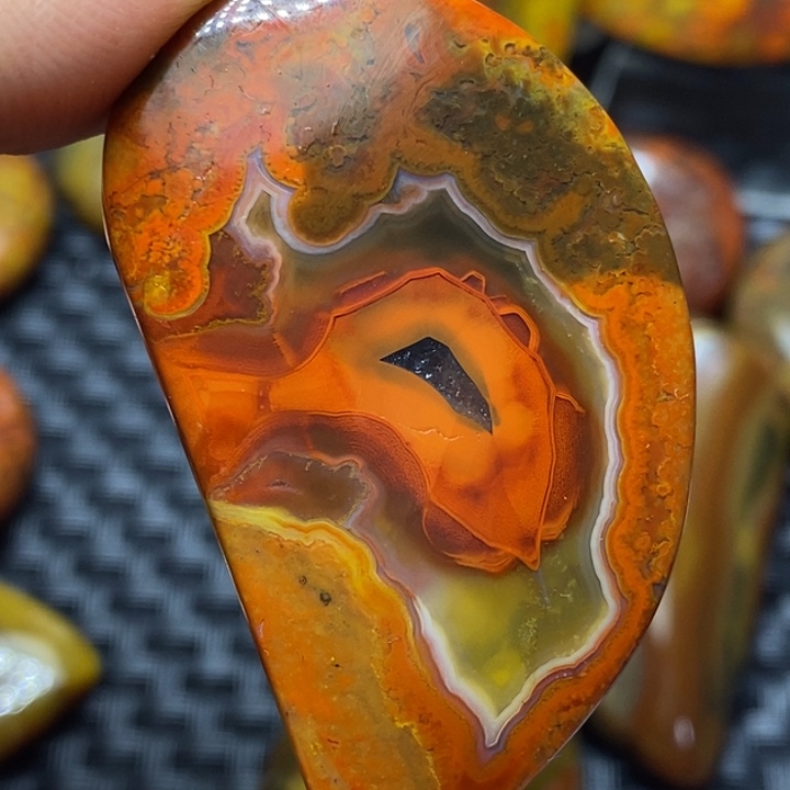 玛瑙/玉髓颈饰未镶嵌