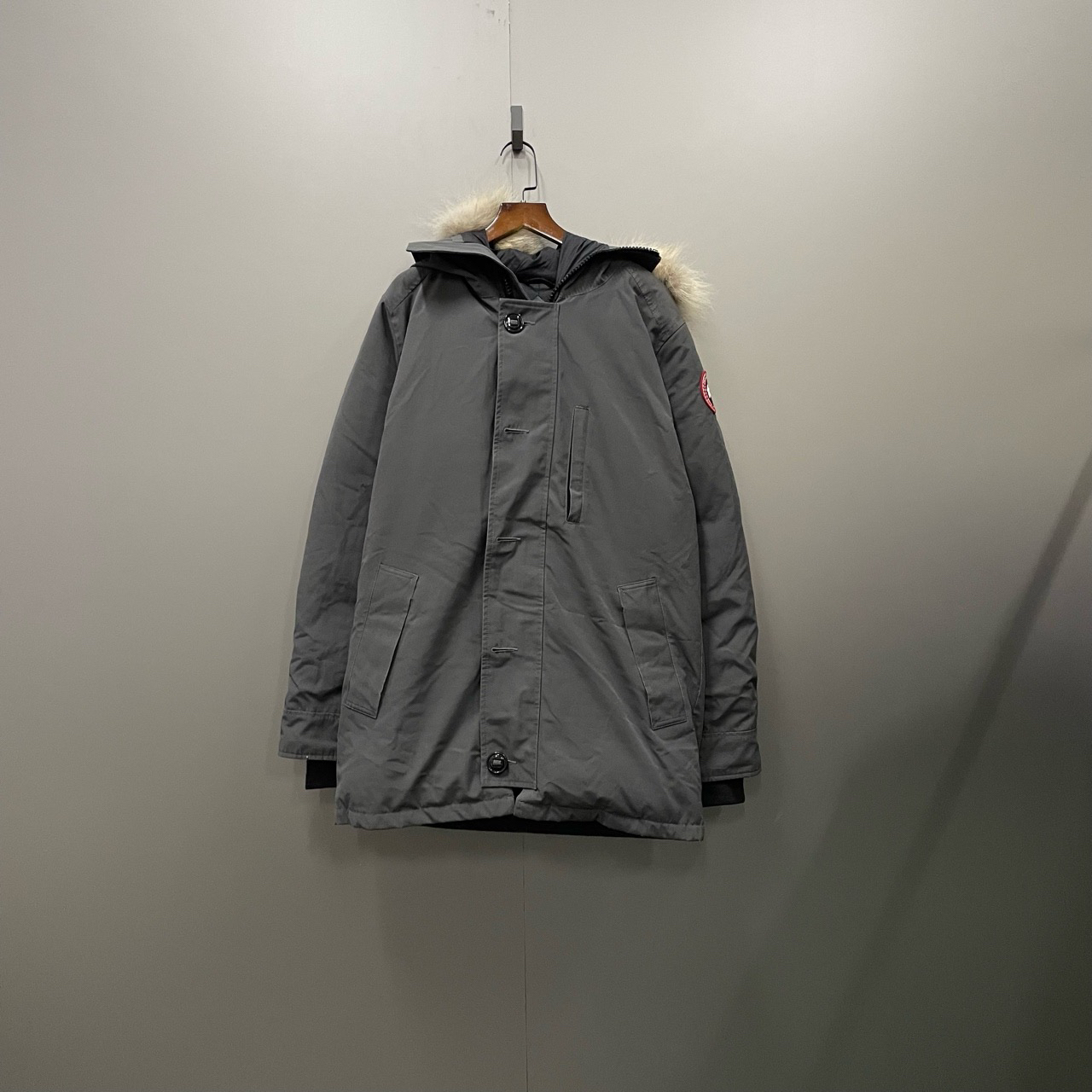 （jp）113 CANADA GOOSE 加拿大鹅 灰色羽绒服 M码/95新/10000