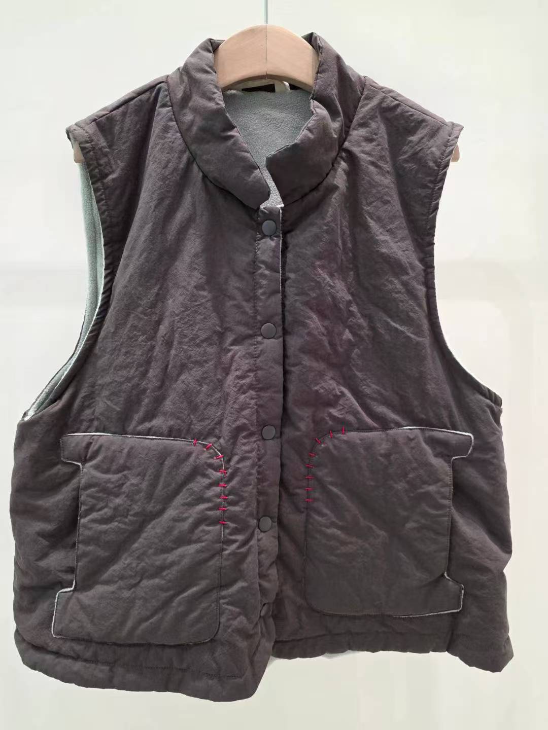  韩国正品不支持退换/眼镜姐姐/棉马甲/1202