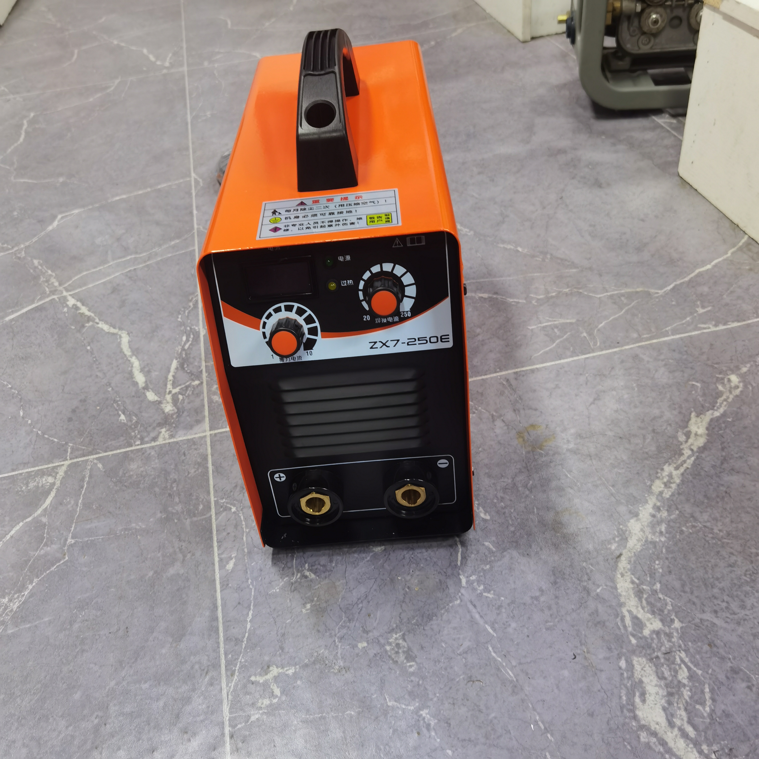 220v 佳士经典老款 ZX7-250E 手把焊机一台