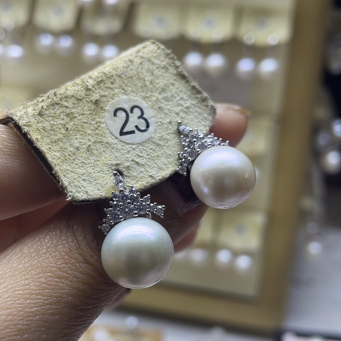 耳饰银S925镶嵌淡水珍珠