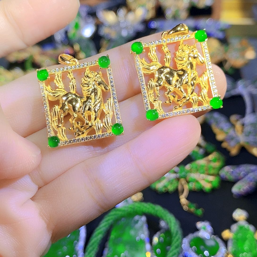 吊坠(不含链)银S925镶嵌翡翠多样性发其一