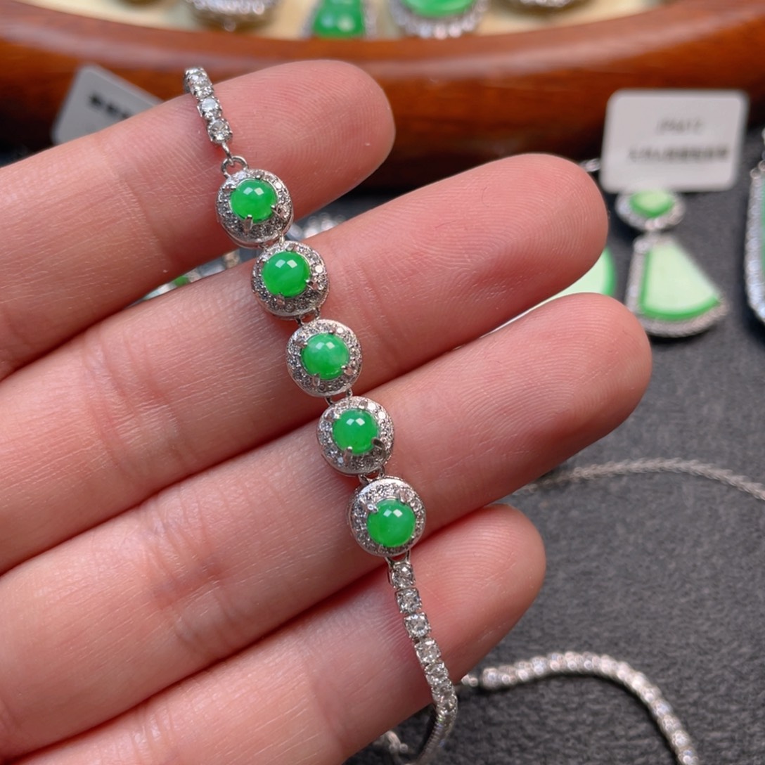 翡翠吊坠(不含链)银S925镶嵌