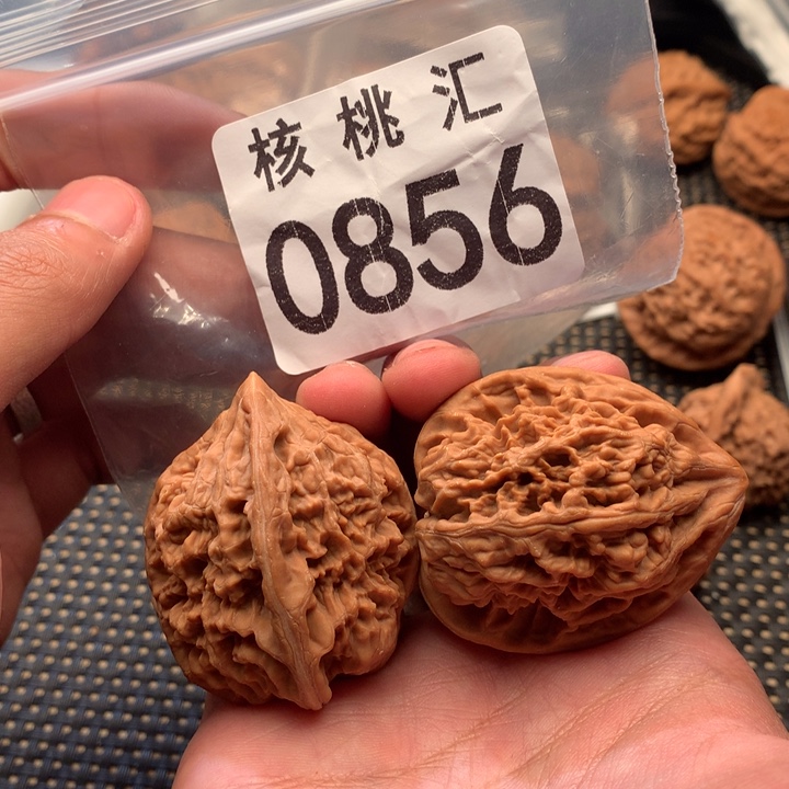 文玩核桃吊坠凤凰台