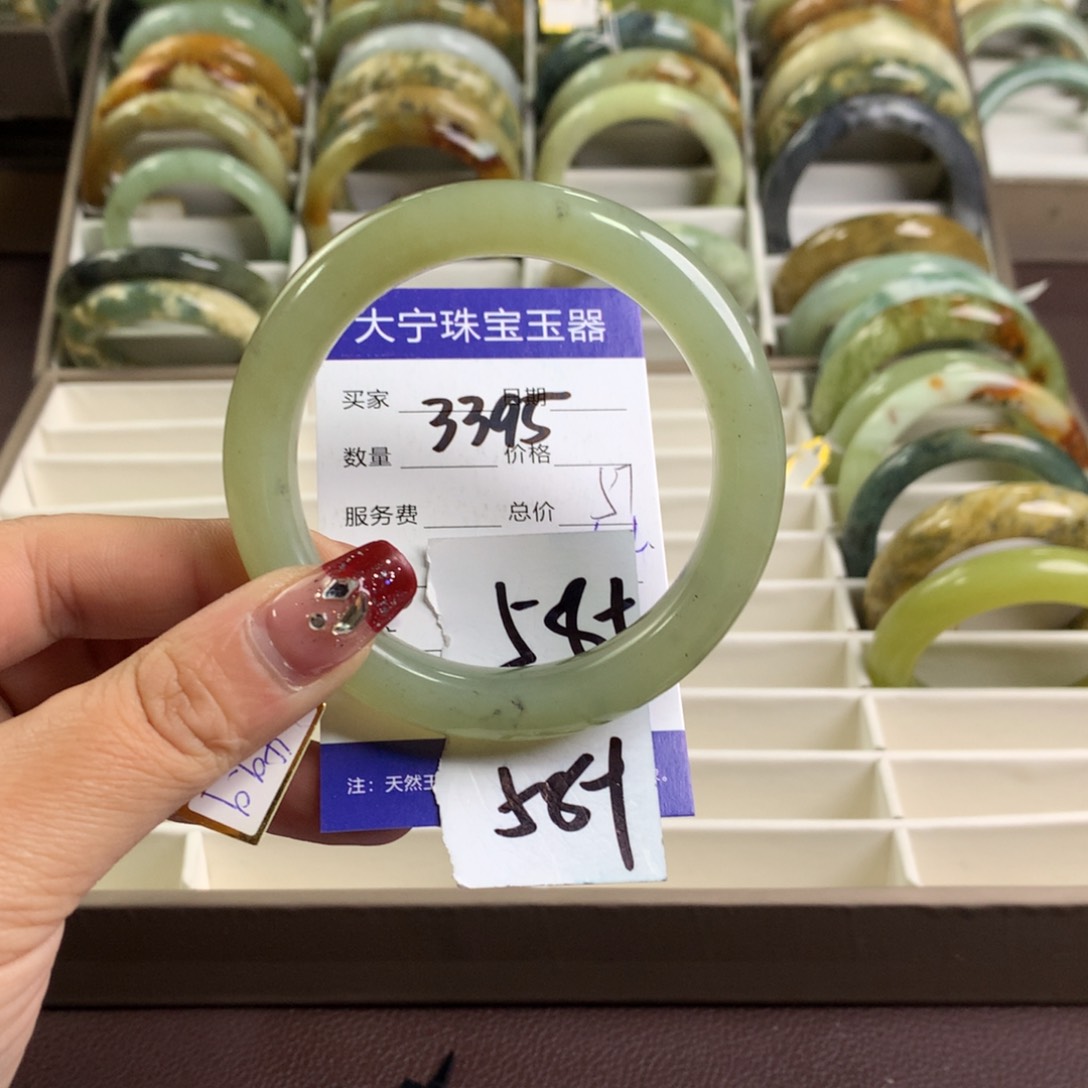 蛇纹石玉手镯未镶嵌3395