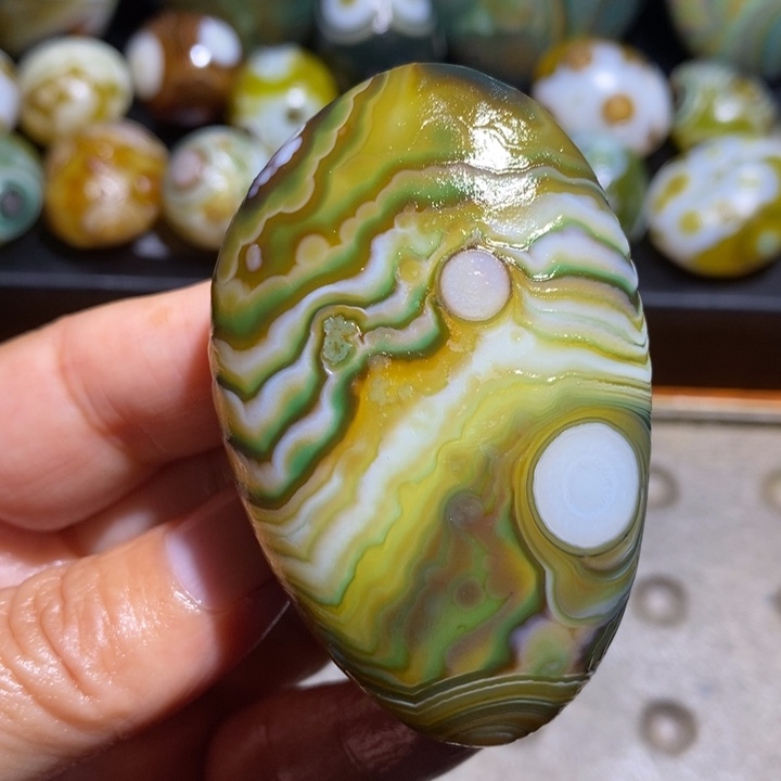 未镶嵌玛瑙/玉髓珠宝半成品96