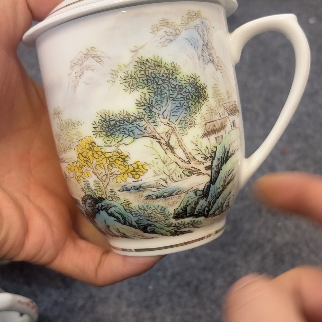 非古董现代工艺品