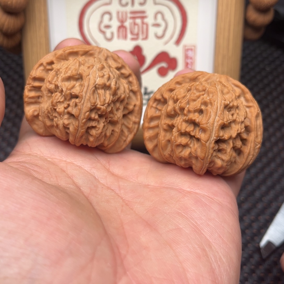 吊坠文玩核桃白狮子46+全