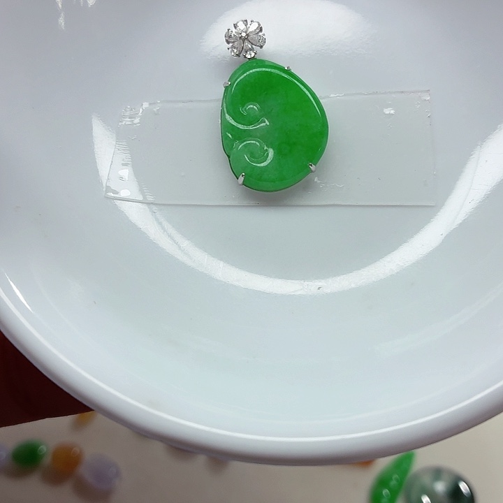 翡翠18K金镶嵌手链天然缅甸翡翠A货