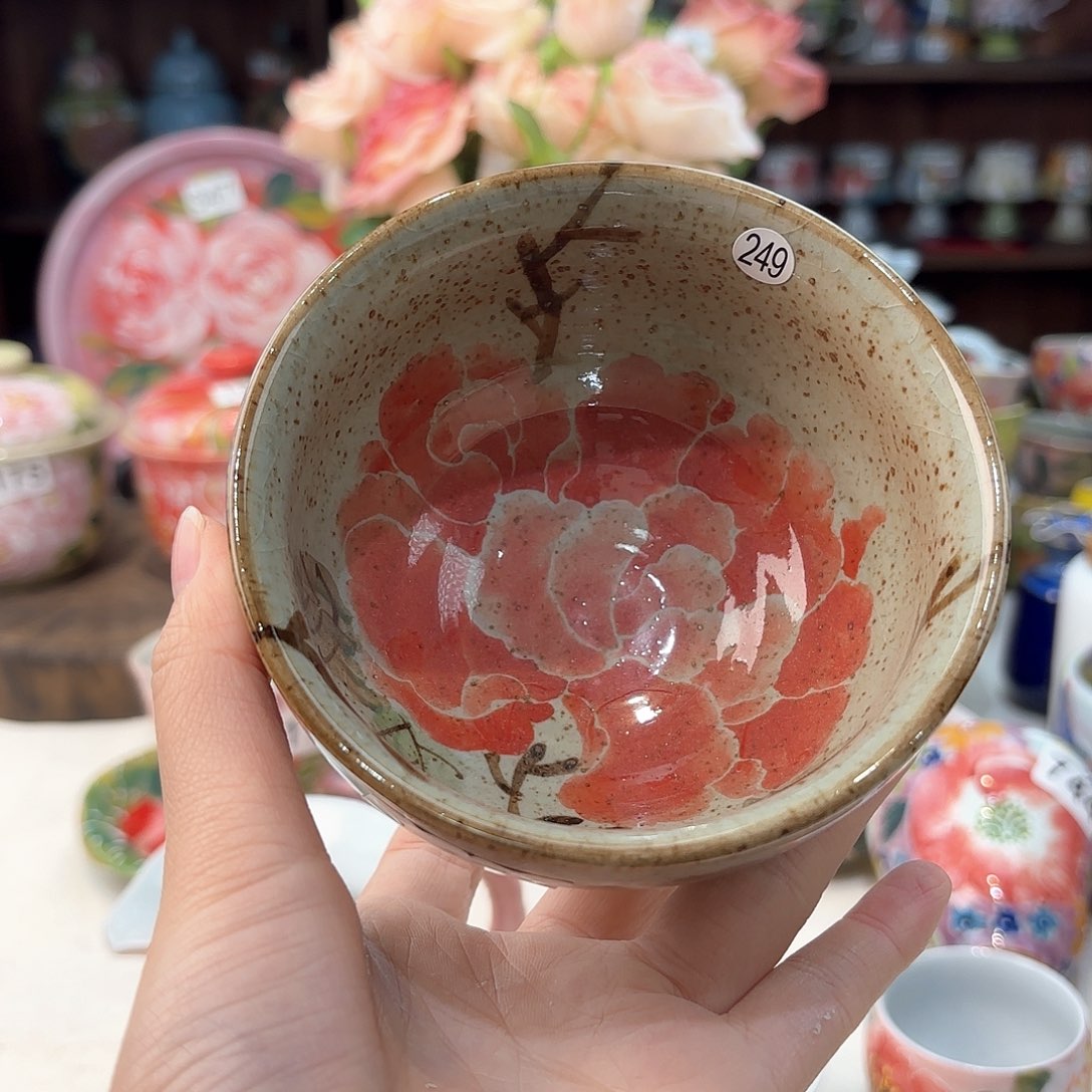瓷片兔兔好可爱啊我