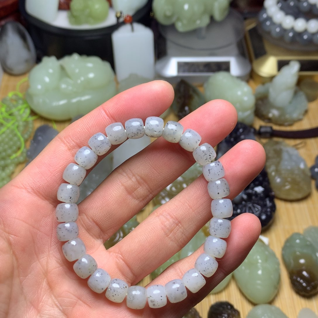 和田玉手串未镶嵌