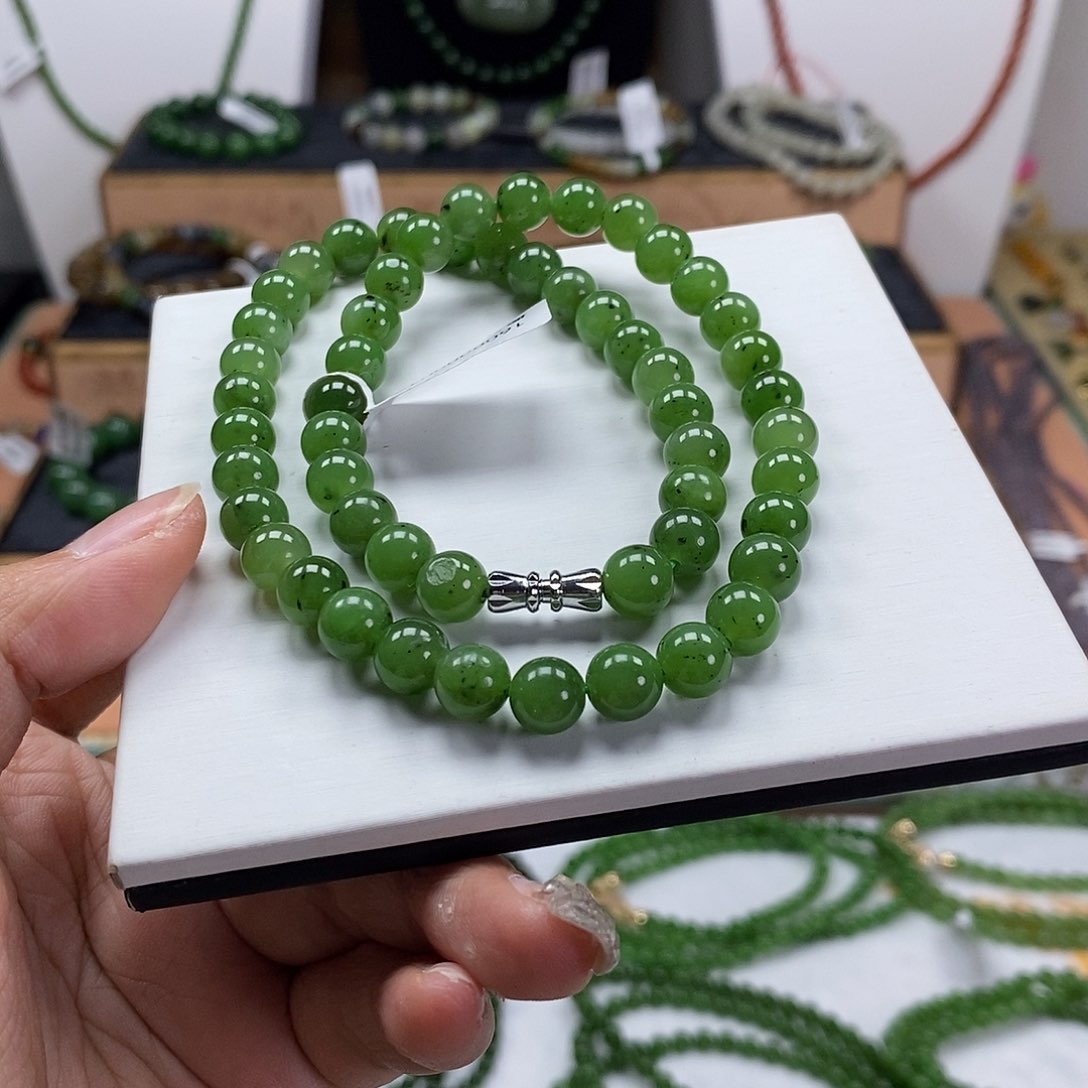 和田玉（碧玉）颈饰未镶嵌8mm阳绿