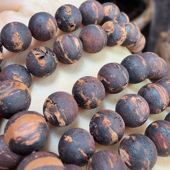 奕***翔其他降真香定制不推广