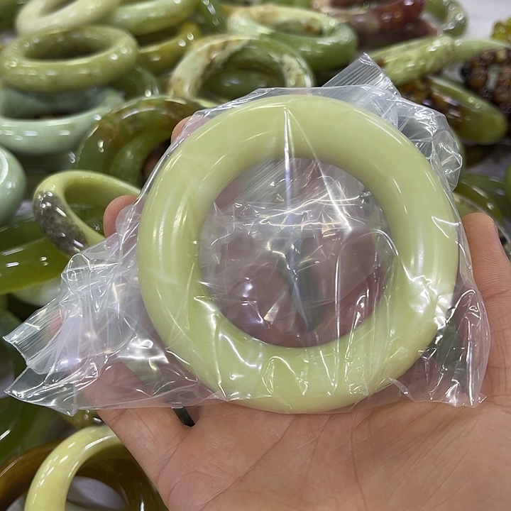 墨***海合金蛇纹石玉手镯