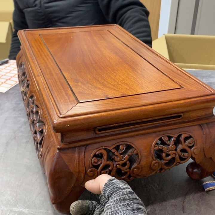 桌条纹乌木类工艺品