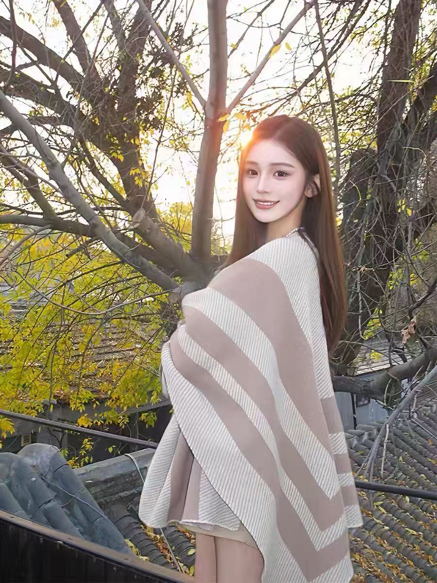 披肩格子休闲成人冬季显瘦少女风气质保暖流苏韩版百搭羊绒混纺