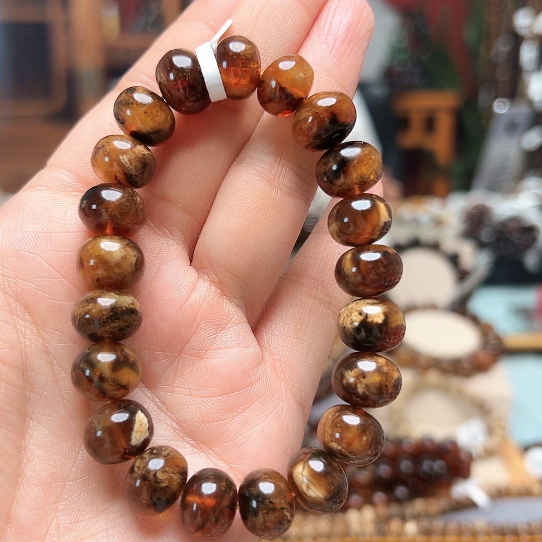 琥珀未镶嵌裸石抚顺琥珀20584-2