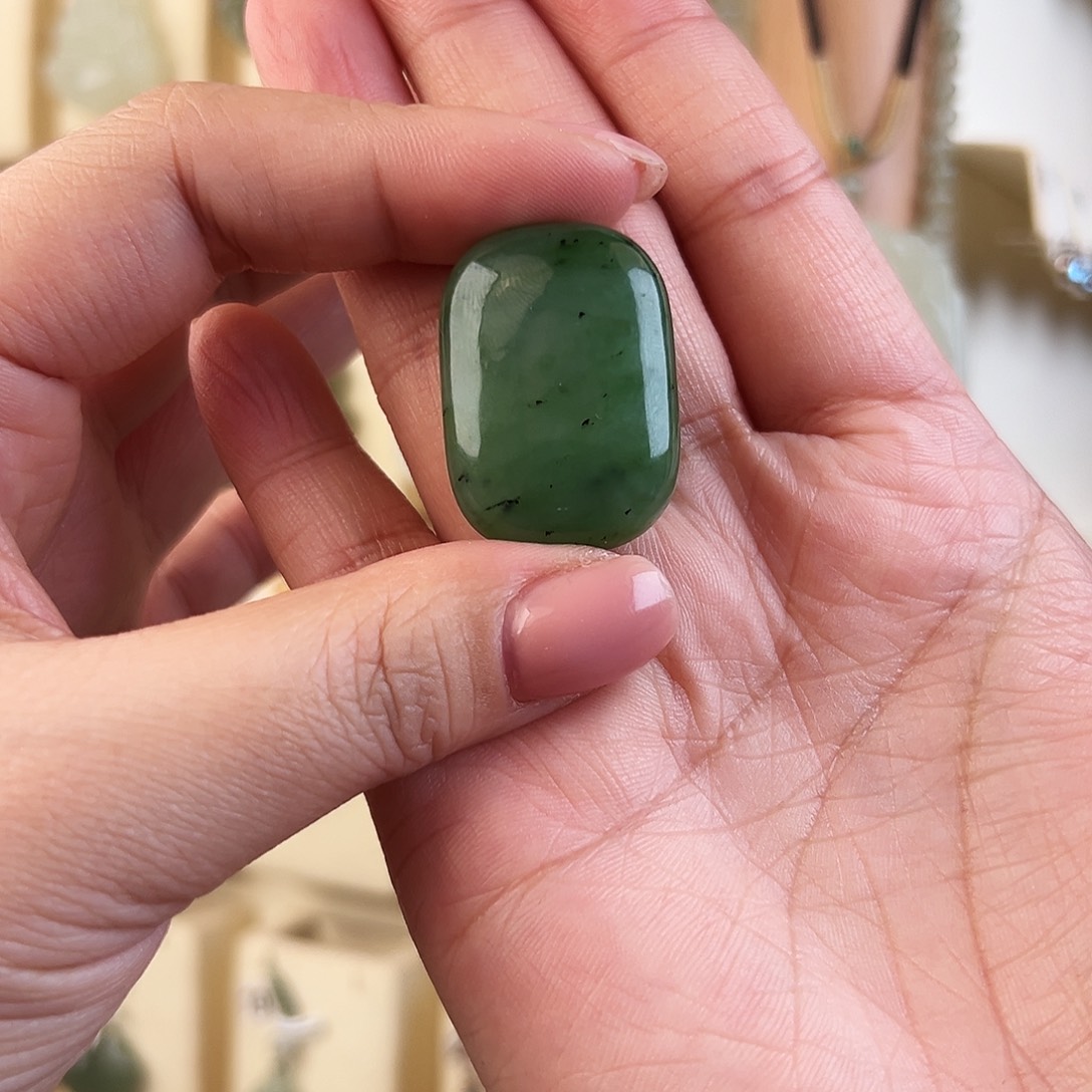 ****和田玉未镶嵌颈饰