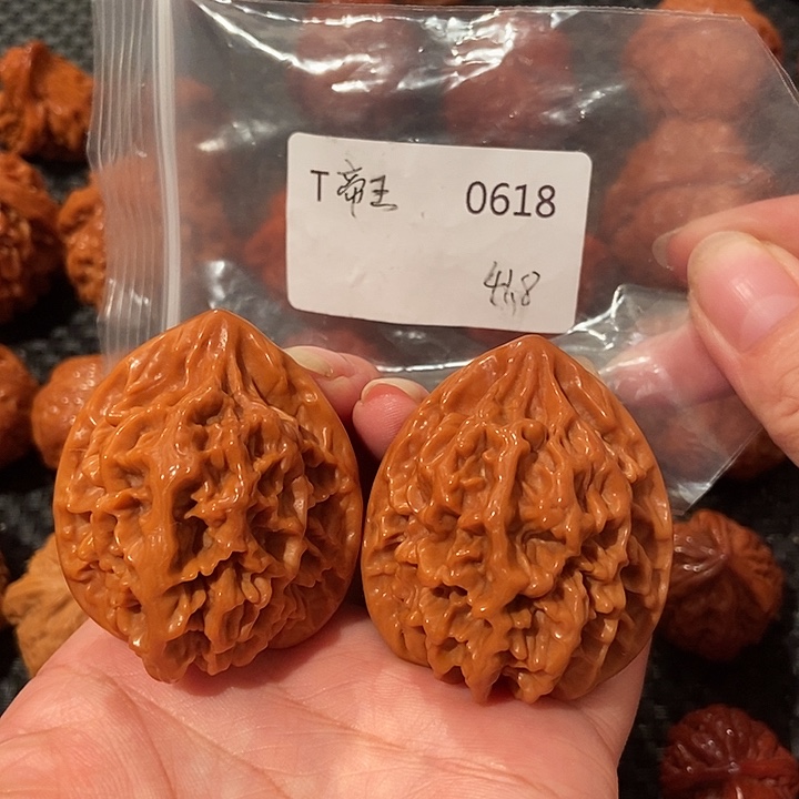 吊坠文玩核桃帝王41.8