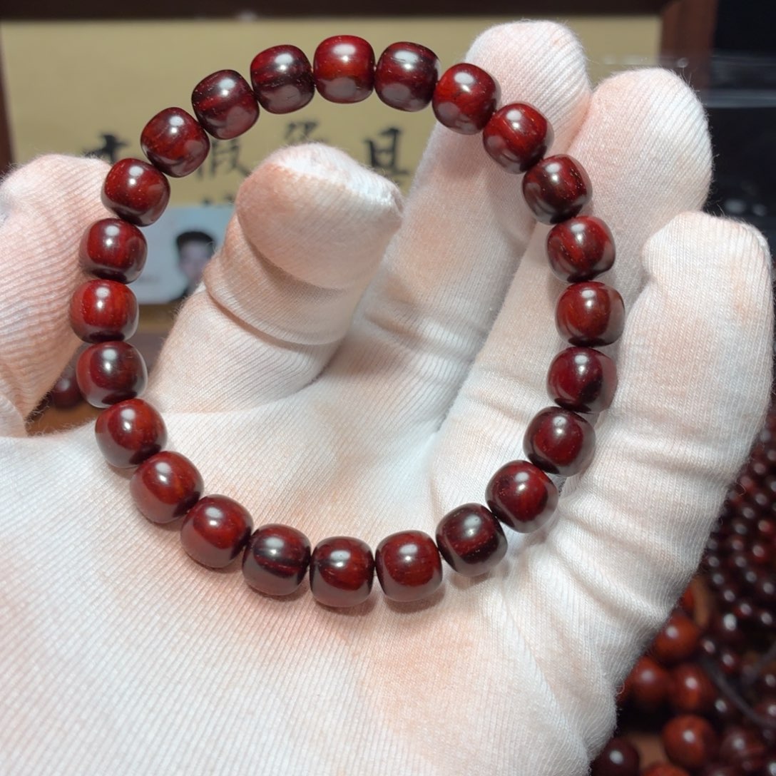 王***9小叶紫檀手串/手链