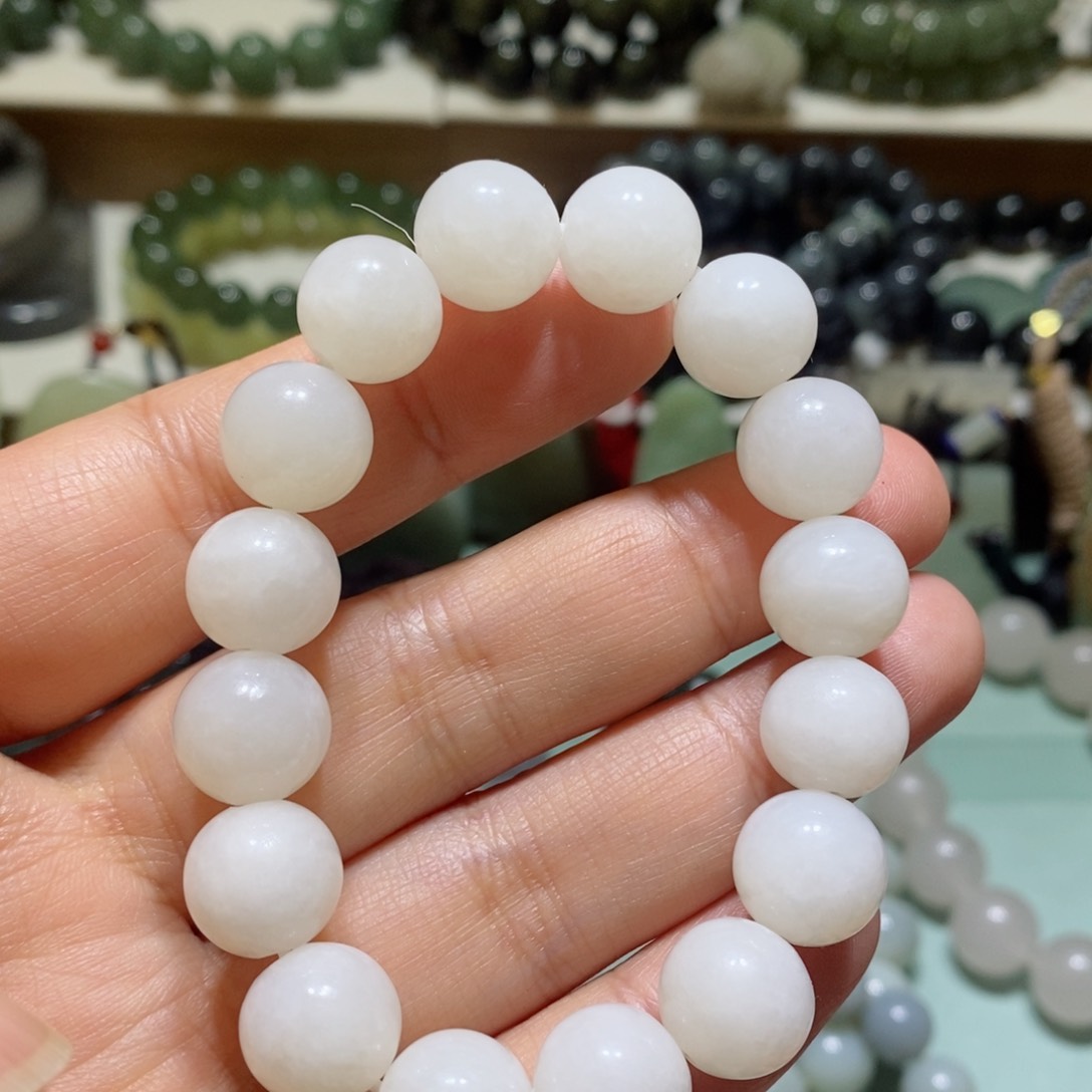 和田玉手链未镶嵌