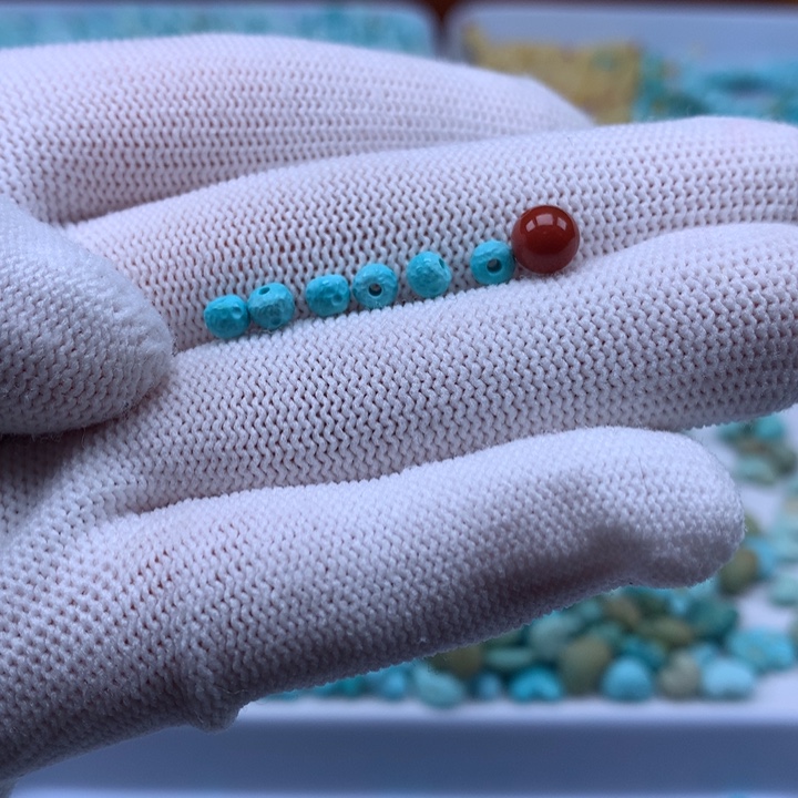 生***.南红玛瑙未镶嵌珠宝奇石