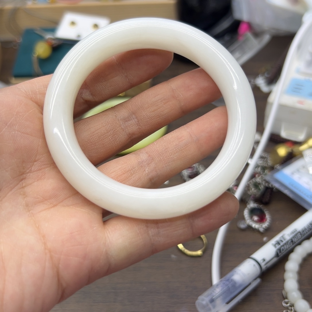 和田玉未镶嵌手镯59圈围1209