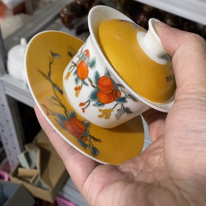 陶瓷艺术品及陶瓷制品