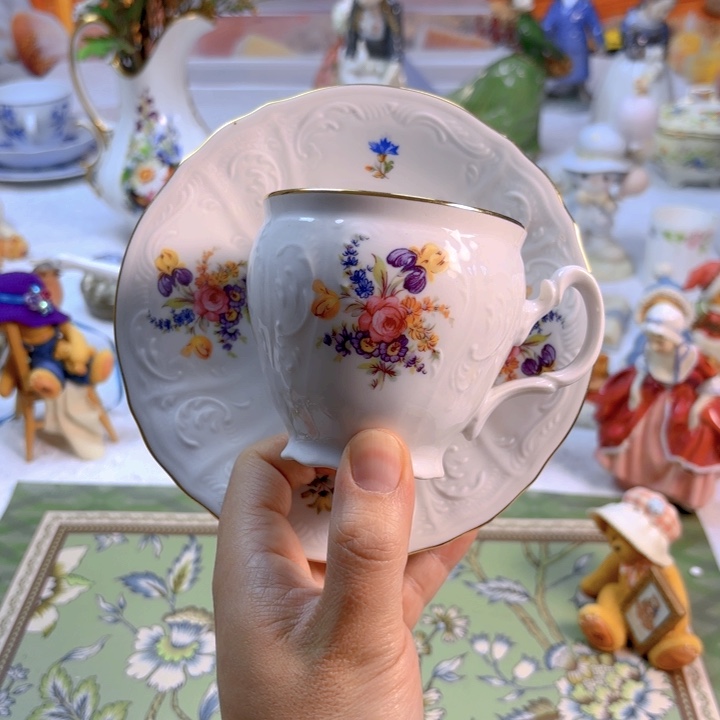 摆件欧洲中古瓷器好看冲鸭！