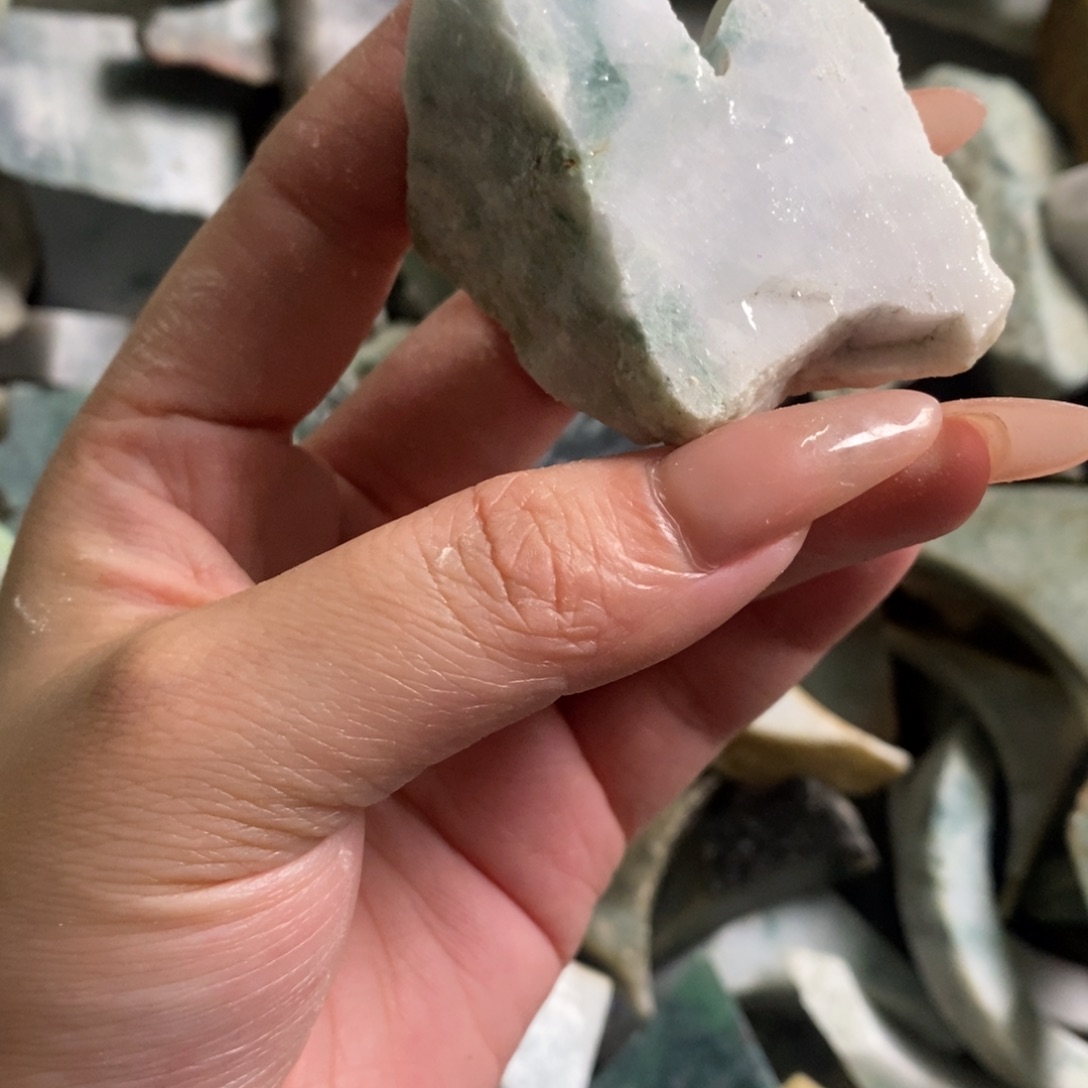 颈饰未镶嵌翡翠天然翡翠