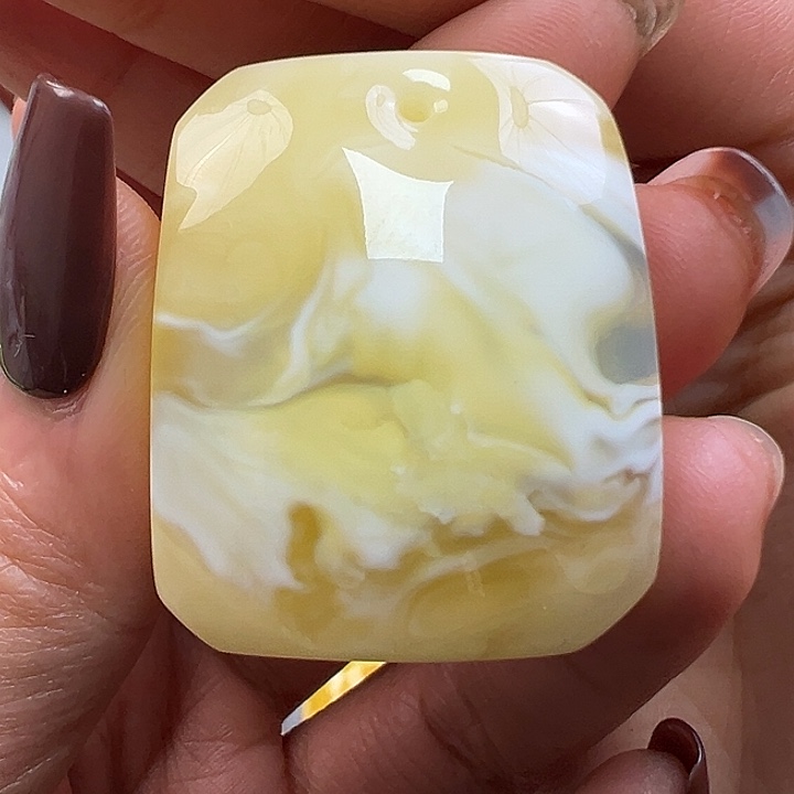 小****蜜蜡未镶嵌珠宝奇石