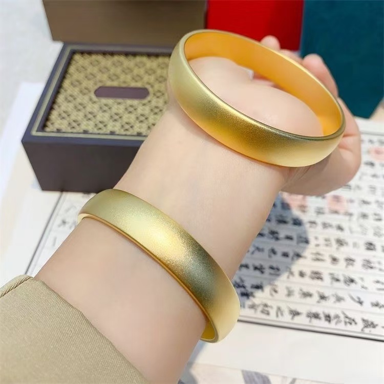 磨砂轮胎手镯 精美款