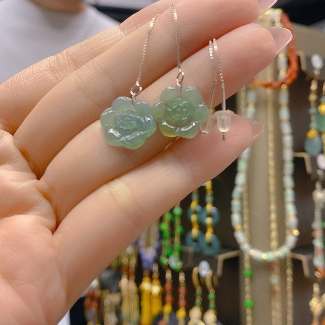 翡翠合金耳饰翡翠
