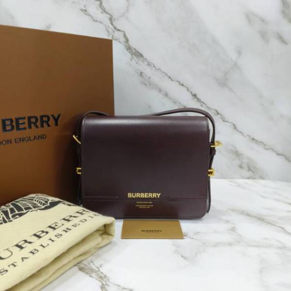 95新/博柏利/包包/250526zb0019