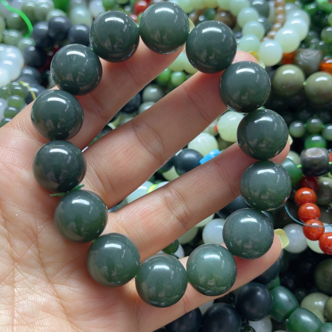 和田玉手链未镶嵌