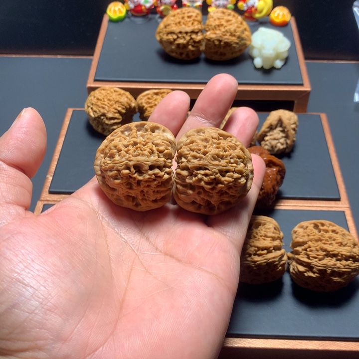 吊坠文玩核桃南将石狮子头团子