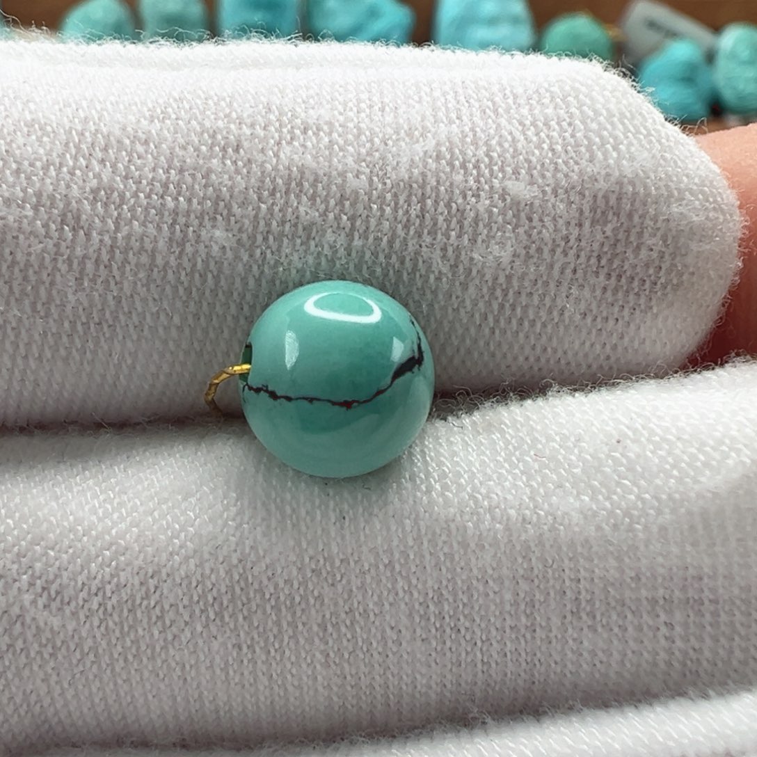 绿松石未镶嵌圆珠8mm