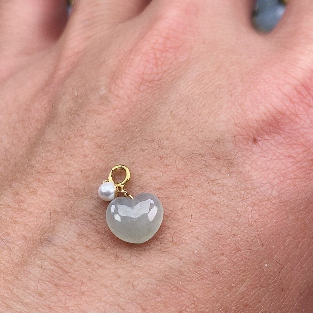 翡翠颈饰18K金镶嵌冷*调