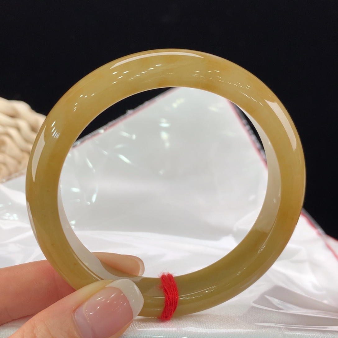 翡翠手镯未镶嵌111-0041