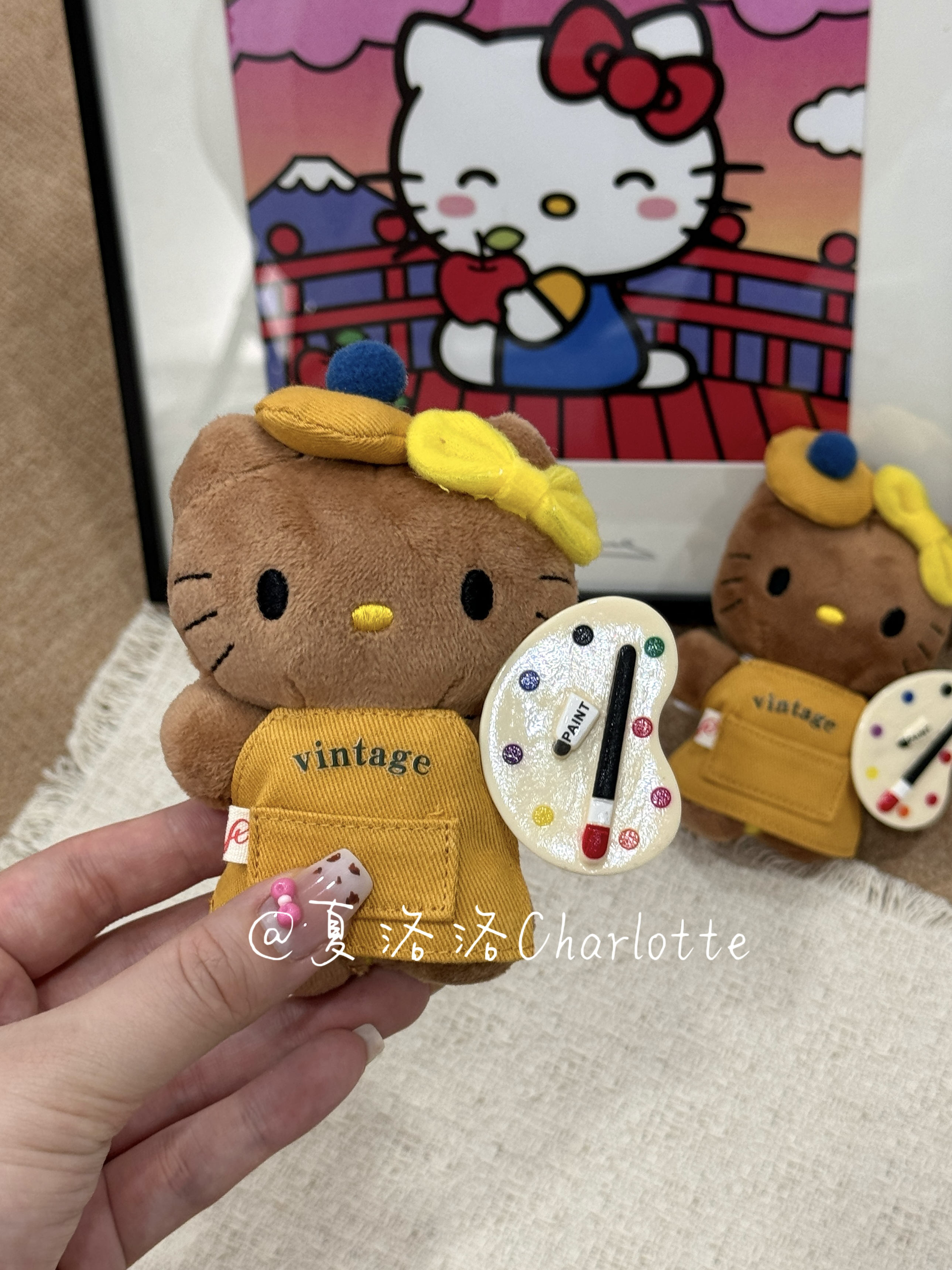 黑皮艺术家kitty挂件画家艺术可爱辣妹包挂件