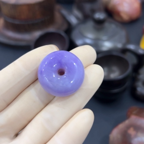 吊坠滴血莲花菩提