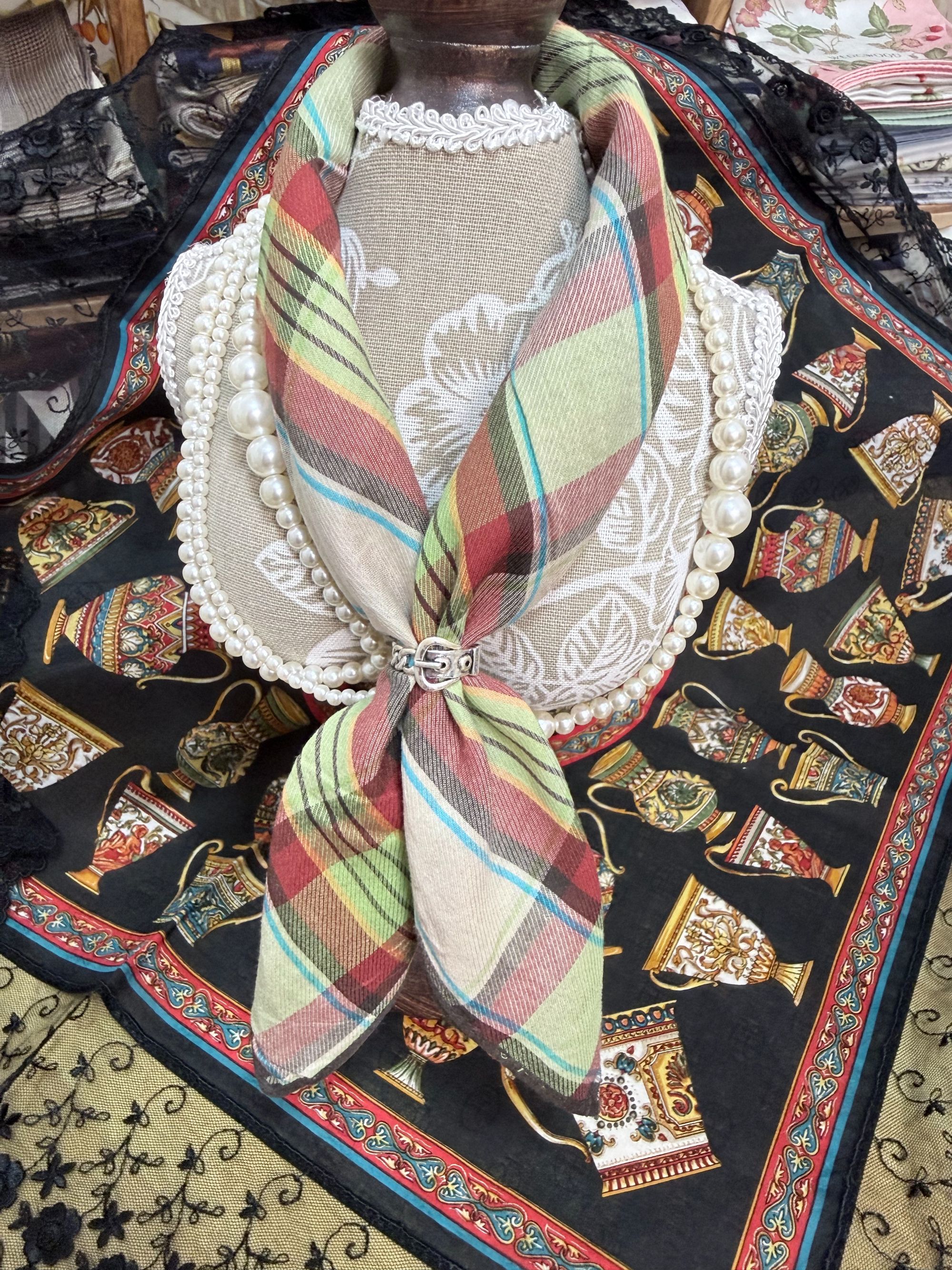 快快中古丝巾小方巾通用百搭复古