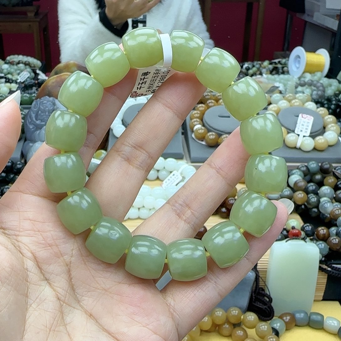 和田玉手链未镶嵌