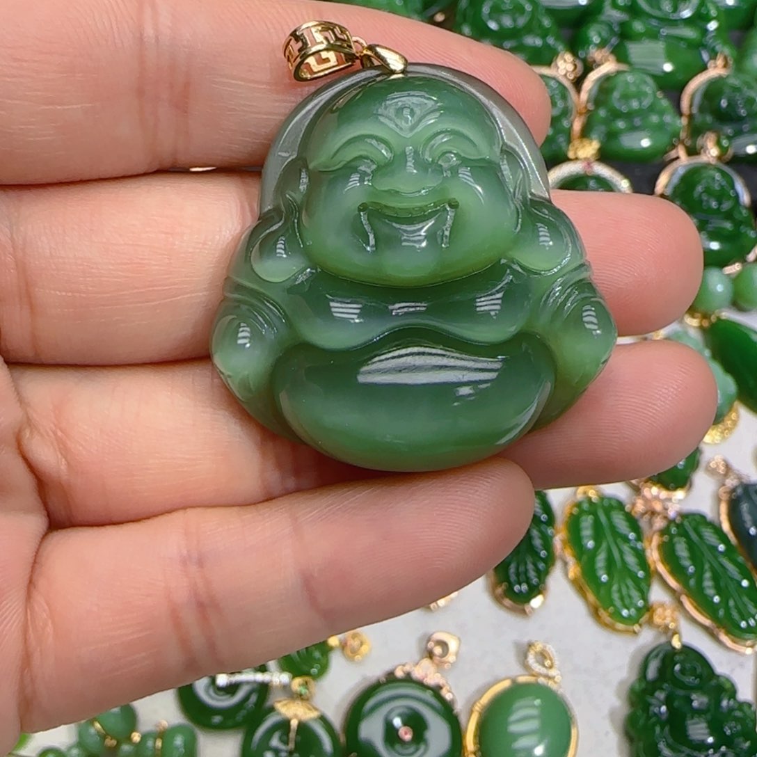 和田玉（碧玉）18K金镶嵌颈饰