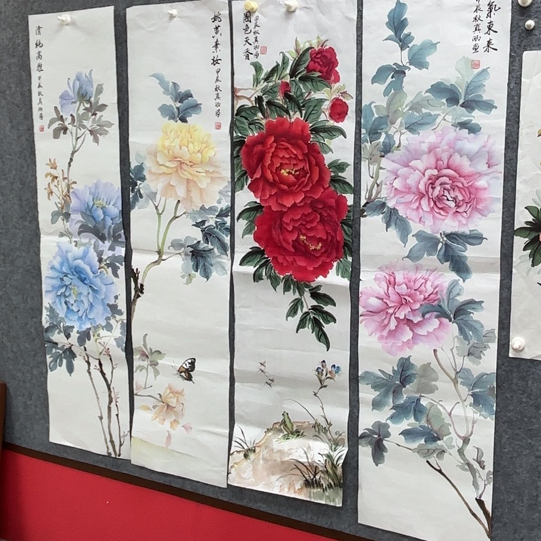 国画国画作品多次入选国内外展出